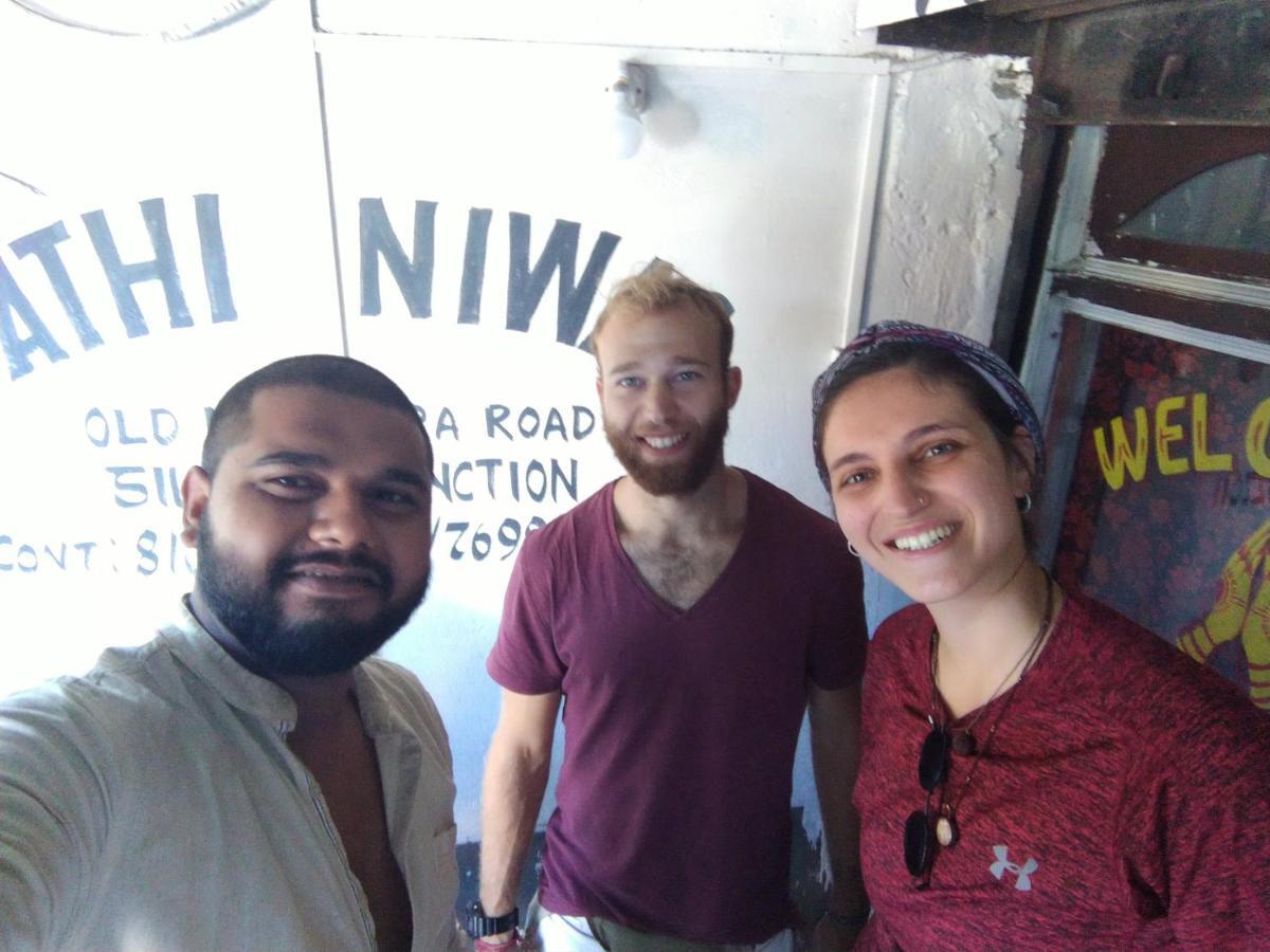 Atathi Niwas Guest House For Backpackers And Travellers Siliguri Ngoại thất bức ảnh